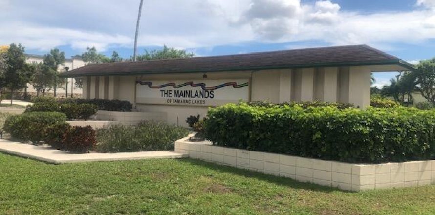 Casa en Tamarac, Florida 2 dormitorios, 110.83 m2 № 2146011