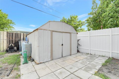 Villa ou maison à vendre à Miramar, Floride: 3 chambres, 78.41 m2 № 2014539 - photo 25