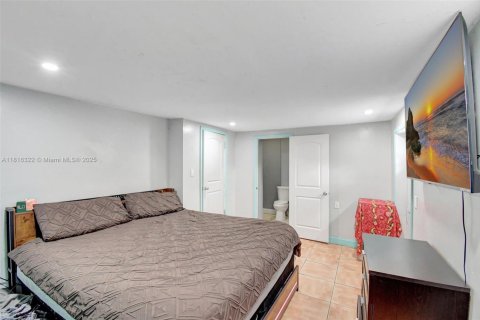 Villa ou maison à vendre à Miramar, Floride: 3 chambres, 78.41 m2 № 2014539 - photo 18