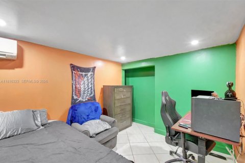 Villa ou maison à vendre à Miramar, Floride: 3 chambres, 78.41 m2 № 2014539 - photo 30