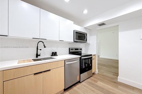 Condominio en venta en Aventura, Florida, 2 dormitorios, 106.84 m2 № 1785884 - foto 9