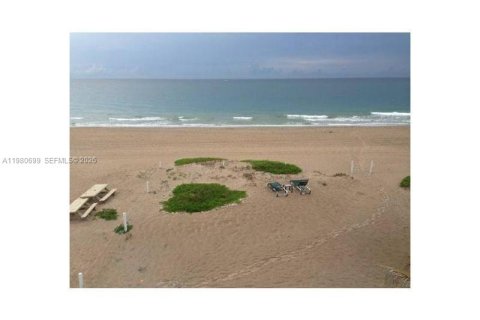 Copropriété à louer à Pompano Beach, Floride: 3 chambres, 82.4 m2 № 2043911 - photo 2