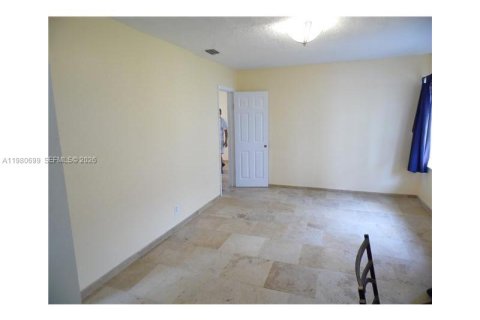 Copropriété à louer à Pompano Beach, Floride: 3 chambres, 82.4 m2 № 2043911 - photo 4