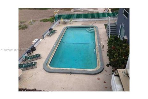 Copropriété à louer à Pompano Beach, Floride: 3 chambres, 82.4 m2 № 2043911 - photo 3