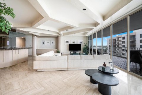 Copropriété à vendre à Bal Harbour, Floride: 2 chambres, 234.58 m2 № 2041947 - photo 4