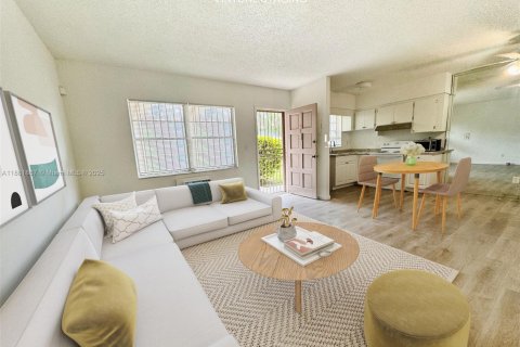 Copropriété à louer à North Miami, Floride: 1 chambre, 57.23 m2 № 1947326 - photo 1