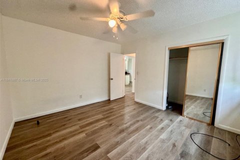 Copropriété à louer à North Miami, Floride: 1 chambre, 57.23 m2 № 1947326 - photo 15