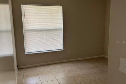 Villa ou maison à louer à Kissimmee, Floride: 3 chambres, 130.99 m2 № 2222514 - photo 6