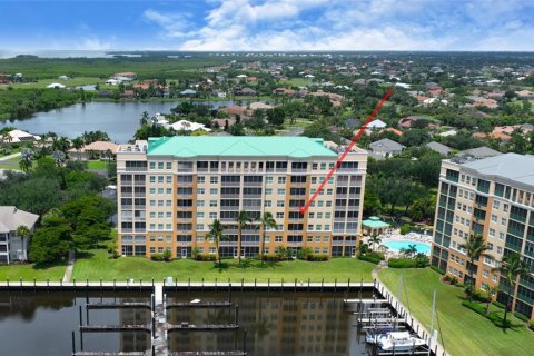 Copropriété à vendre à Punta Gorda, Floride: 2 chambres, 106 m2 № 2312752 - photo 2