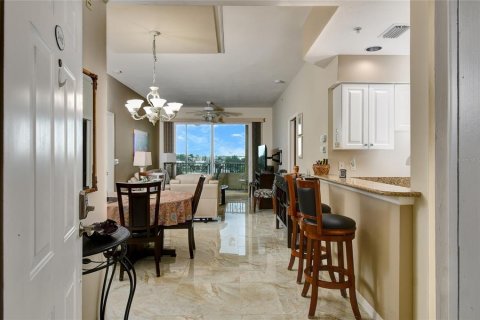 Copropriété à vendre à Punta Gorda, Floride: 2 chambres, 106 m2 № 2312752 - photo 4
