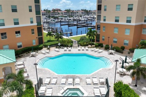 Copropriété à vendre à Punta Gorda, Floride: 2 chambres, 106 m2 № 2312752 - photo 30