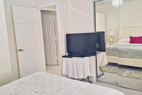 Condo in Boca Raton, Florida, 2 bedrooms  № 2190039 - photo 21