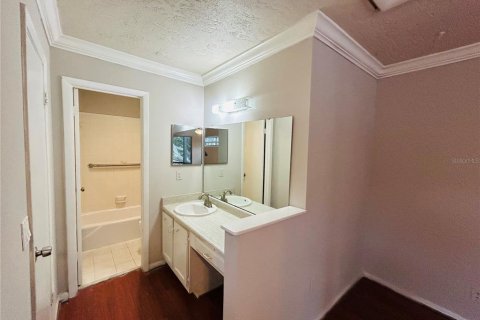 Condo in Orlando, Florida, 3 bedrooms  № 1882741 - photo 10