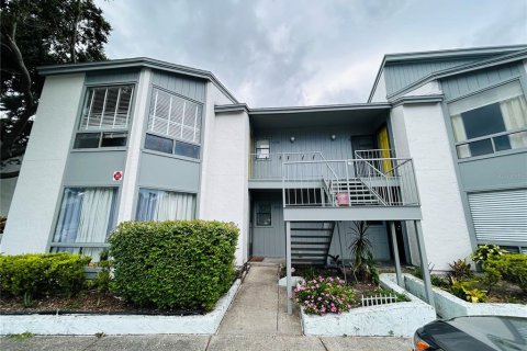 Condo in Orlando, Florida, 3 bedrooms  № 1882741 - photo 2