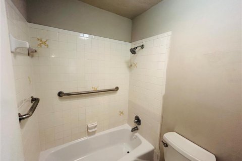 Condo in Orlando, Florida, 3 bedrooms  № 1882741 - photo 11