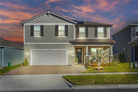 House in WATERBROOKE in Clermont, Florida 5 bedrooms, 314.38 sq.m. № 2329128