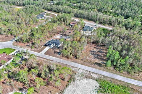 Terreno en venta en Lehigh Acres, Florida № 1864910 - foto 16