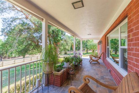 Villa ou maison à vendre à Dade City, Floride: 4 chambres, 518.21 m2 № 2296812 - photo 14