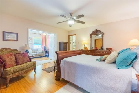 Villa ou maison à vendre à Dade City, Floride: 4 chambres, 518.21 m2 № 2296812 - photo 24