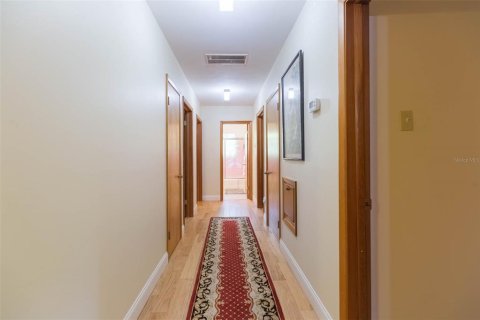 Villa ou maison à vendre à Dade City, Floride: 4 chambres, 518.21 m2 № 2296812 - photo 19