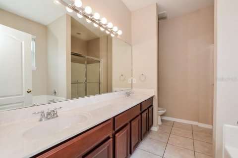 Casa en alquiler en Apopka, Florida, 3 dormitorios, 172.61 m2 № 2278052 - foto 11