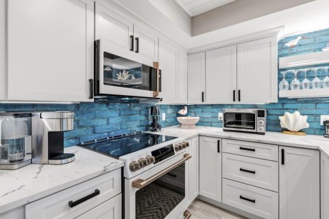 Copropriété à vendre à Longboat Key, Floride: 1 chambre, 101.64 m2 № 2145398 - photo 12