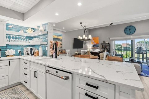 Copropriété à vendre à Longboat Key, Floride: 1 chambre, 101.64 m2 № 2145398 - photo 13