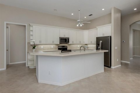 House in Venice, Florida 3 bedrooms, 262.63 sq.m. № 1841393 - photo 13