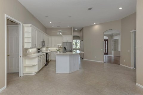House in Venice, Florida 3 bedrooms, 262.63 sq.m. № 1841393 - photo 12
