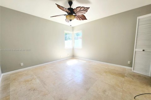 Casa en alquiler en Oakland Park, Florida, 3 dormitorios, 99.96 m2 № 1872057 - foto 9