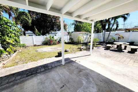 Casa en alquiler en Oakland Park, Florida, 3 dormitorios, 99.96 m2 № 1872057 - foto 20