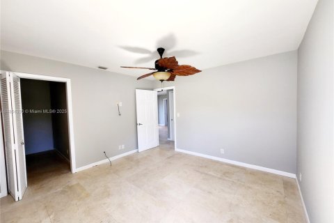 Casa en alquiler en Oakland Park, Florida, 3 dormitorios, 99.96 m2 № 1872057 - foto 10