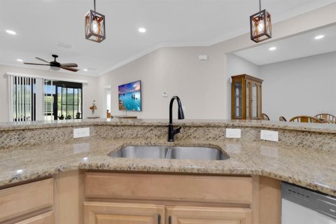 Casa en venta en Clermont, Florida, 2 dormitorios, 127.65 m2 № 1807508 - foto 26