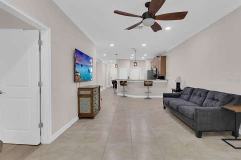 Casa en venta en Clermont, Florida, 2 dormitorios, 127.65 m2 № 1807508 - foto 3