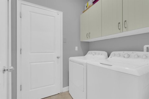 Casa en venta en Clermont, Florida, 2 dormitorios, 127.65 m2 № 1807508 - foto 17