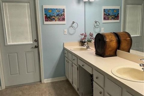 Casa en venta en Kissimmee, Florida, 4 dormitorios, 177.63 m2 № 1902391 - foto 12