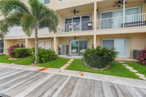 Touwnhouse à vendre à Hollywood, Floride: 3 chambres, 174.38 m2 № 1782090 - photo 17