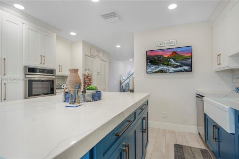 Touwnhouse à vendre à Hollywood, Floride: 3 chambres, 174.38 m2 № 1782090 - photo 28