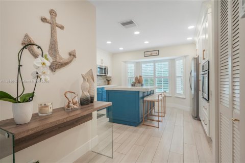 Touwnhouse à vendre à Hollywood, Floride: 3 chambres, 174.38 m2 № 1782090 - photo 25