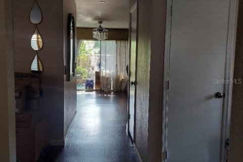 Adosado en venta en Tampa, Florida, 2 dormitorios, 143.63 m2 № 1675501 - foto 5