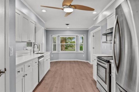 Villa ou maison à louer à Englewood, Floride: 3 chambres, 151.15 m2 № 1789591 - photo 17
