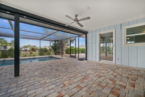 Villa ou maison à louer à Englewood, Floride: 3 chambres, 151.15 m2 № 1789591 - photo 6