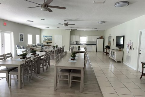 Townhouse in Bradenton, Florida 2 bedrooms, 127.09 sq.m. № 2222519 - photo 20