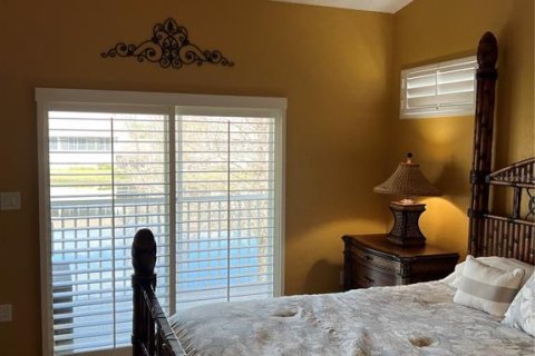 Townhouse in Bradenton, Florida 2 bedrooms, 127.09 sq.m. № 2222519 - photo 13