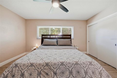 Villa ou maison à vendre à Saint Petersburg, Floride: 3 chambres, 163.04 m2 № 2398718 - photo 30