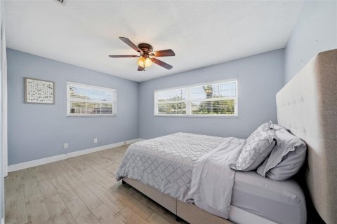 Villa ou maison à vendre à Saint Petersburg, Floride: 3 chambres, 163.04 m2 № 2398718 - photo 27
