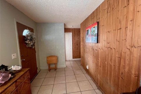 House in Orange City, Florida 2 bedrooms, 102.29 sq.m. № 1882817 - photo 2