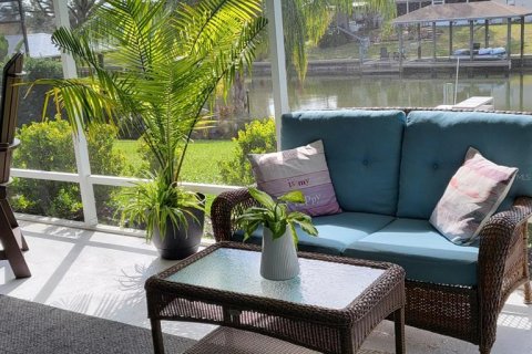 House in Palm Coast, Florida 2 bedrooms, 134.71 sq.m. № 1749387 - photo 6