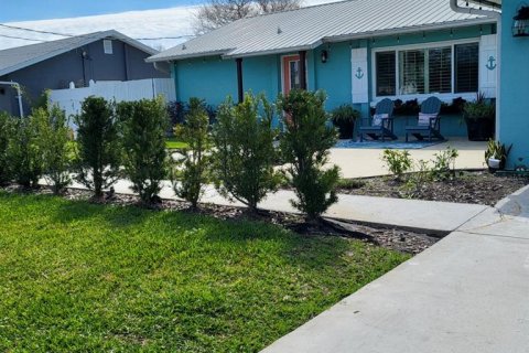 House in Palm Coast, Florida 2 bedrooms, 134.71 sq.m. № 1749387 - photo 2