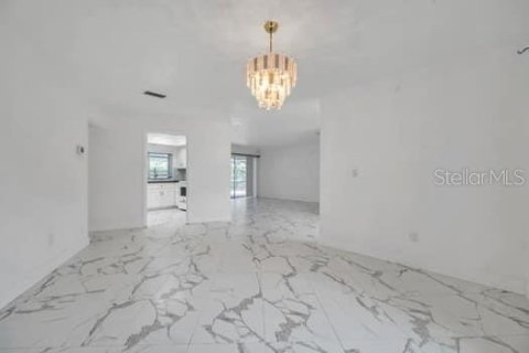 Villa ou maison à vendre à Clearwater, Floride: 4 chambres, 199 m2 № 1835824 - photo 16